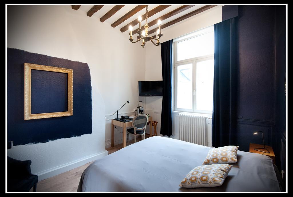 Hotel Le Prieure Et La Residence Амиен Екстериор снимка