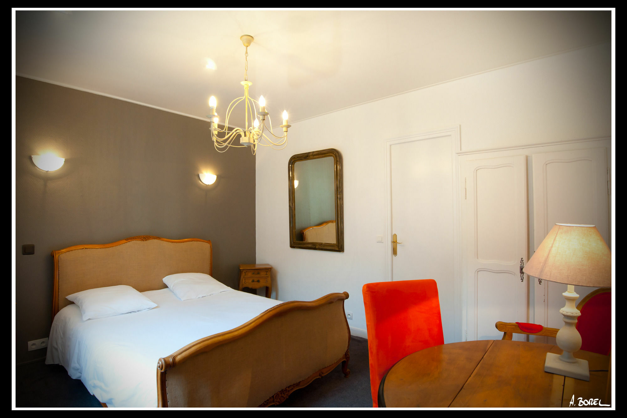Hotel Le Prieure Et La Residence Амиен Екстериор снимка