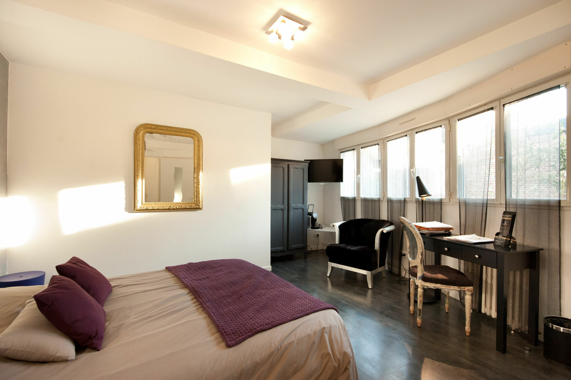 Hotel Le Prieure Et La Residence Амиен Екстериор снимка